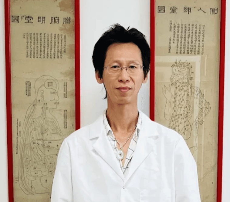 Dr.Chan Fai